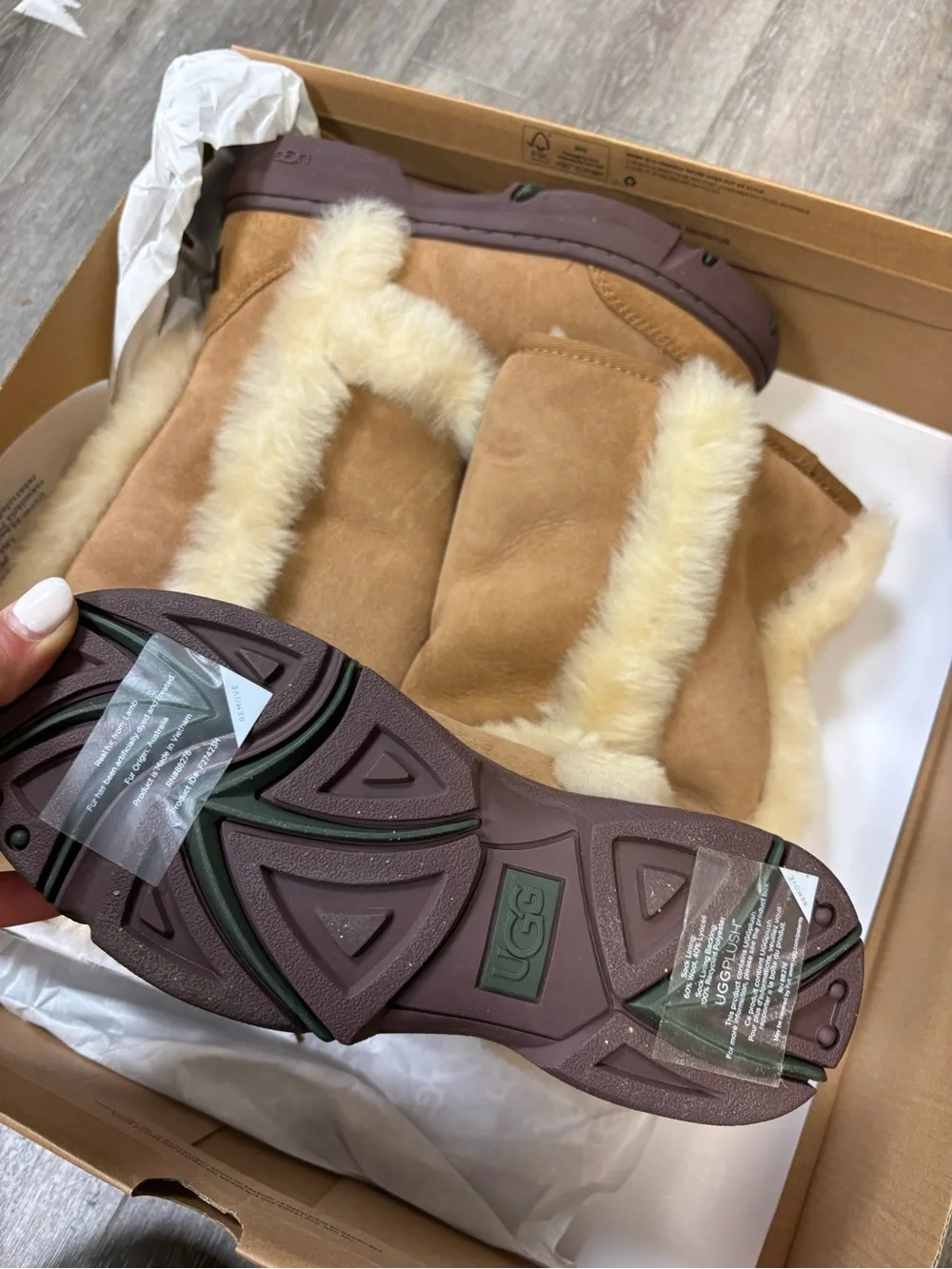 UGG | Sunburst Tall Boots In Chestnut Shearling Lined Size 5 NEW